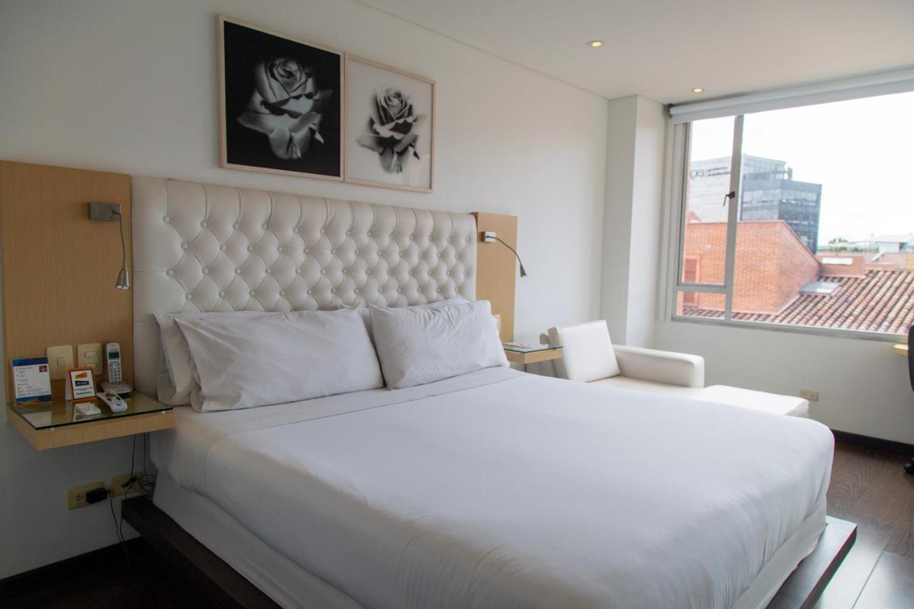 Hotel 104 Art Suites Bogotá Dış mekan fotoğraf