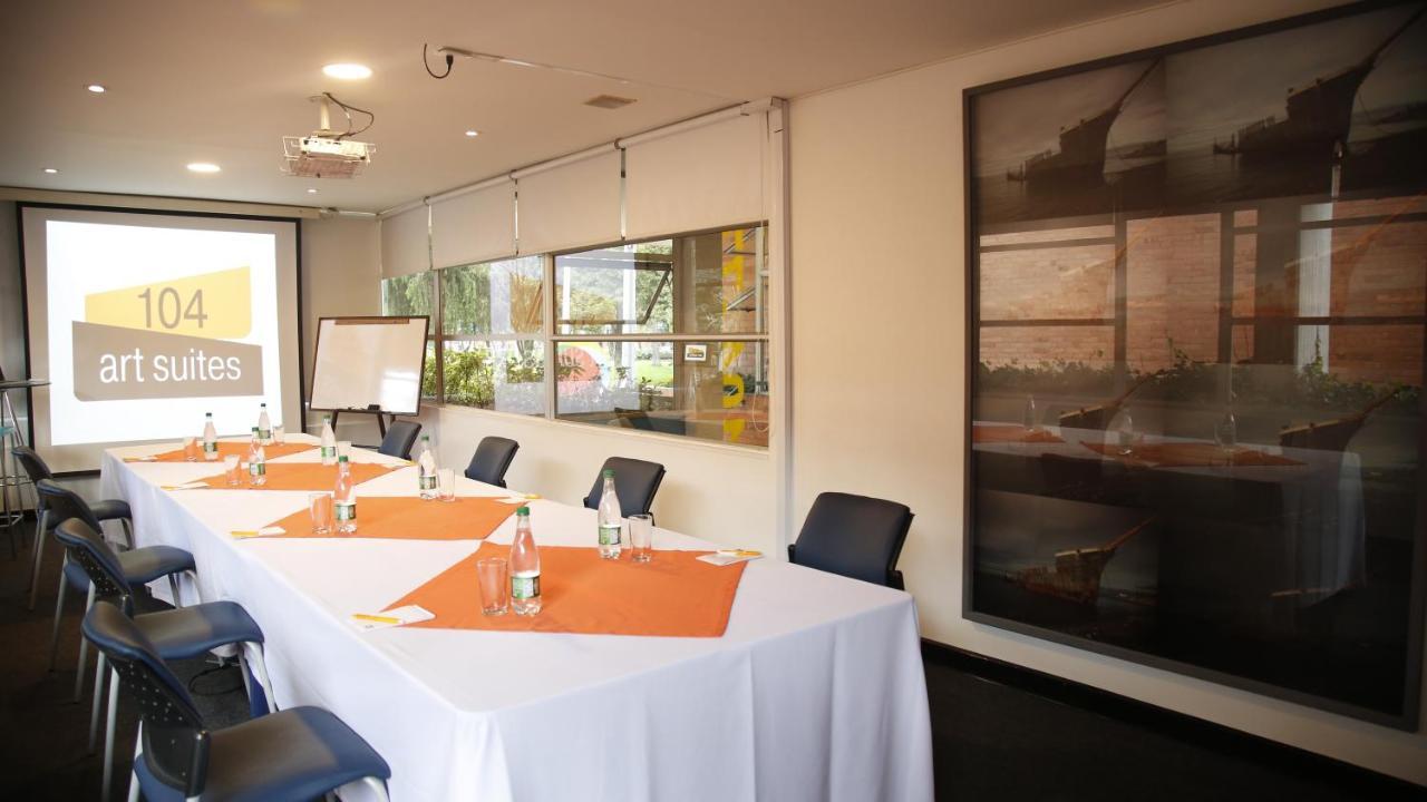 Hotel 104 Art Suites Bogotá Dış mekan fotoğraf