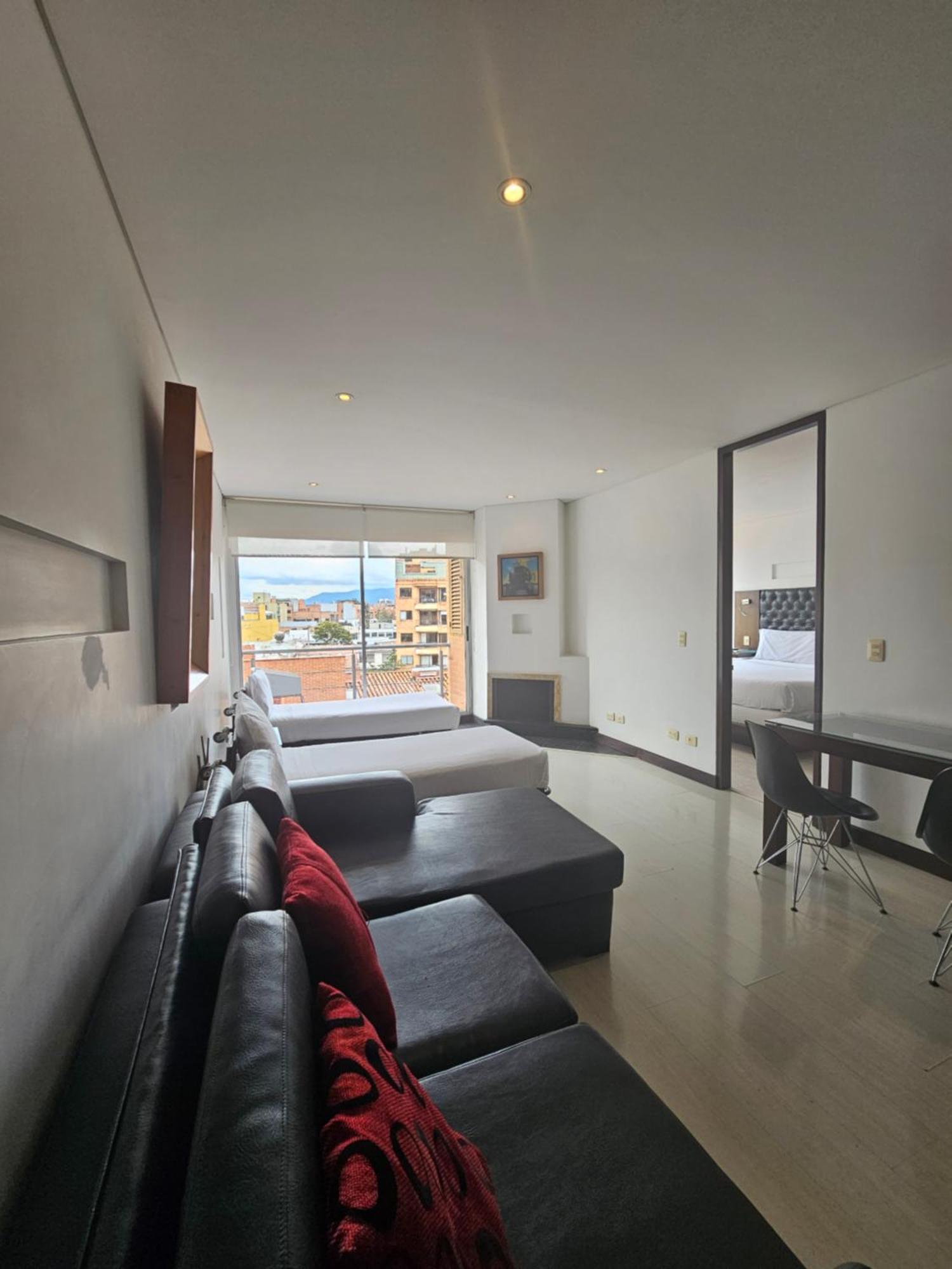 Hotel 104 Art Suites Bogotá Dış mekan fotoğraf