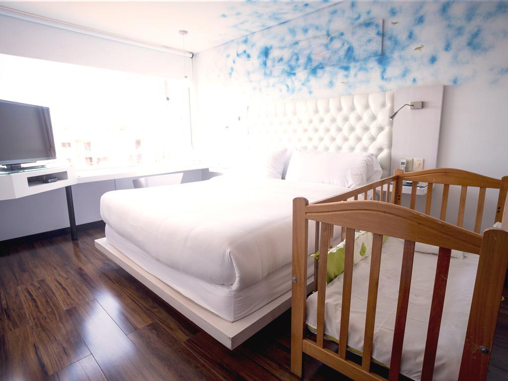 Hotel 104 Art Suites Bogotá Oda fotoğraf