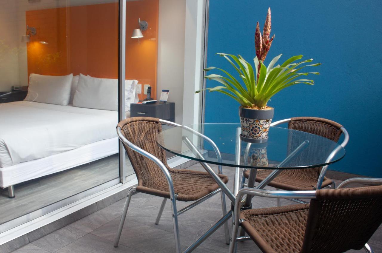 Hotel 104 Art Suites Bogotá Dış mekan fotoğraf